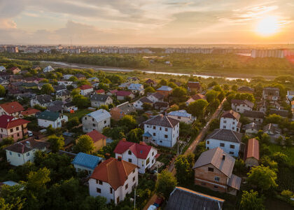 Peta area properti potensial tahun 2025 di kawasan urban dan suburban Indonesia