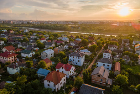 Peta area properti potensial tahun 2025 di kawasan urban dan suburban Indonesia